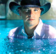 kennychesney17189182.jpg
